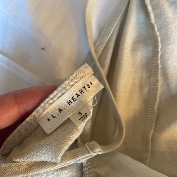 LA hearts tie back top - Picture 3 of 4